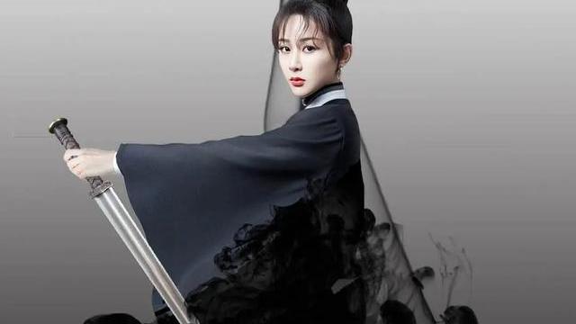 电影|电影界暴击！网传赵露思丁程鑫出演沙漏，杨紫主演恐怖片照明商店