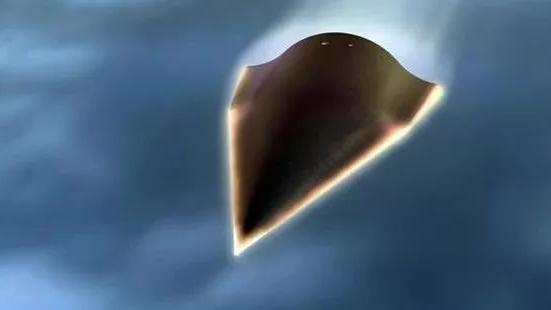 退役军人拍到UFO以17马赫的速度飞行，NASA正在调查中