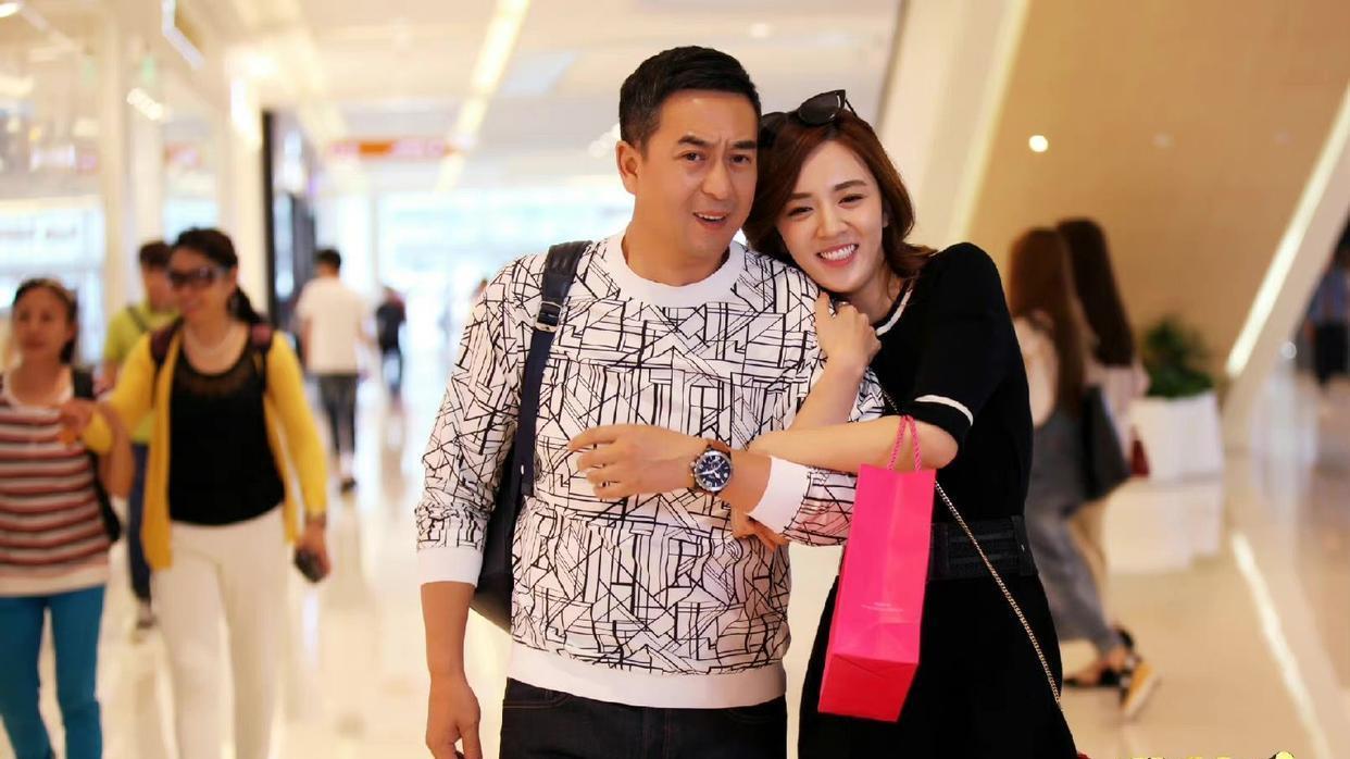 王晓晨|从搭档胡歌，张嘉益演女主到作品被下架，王晓晨为何越混越差？