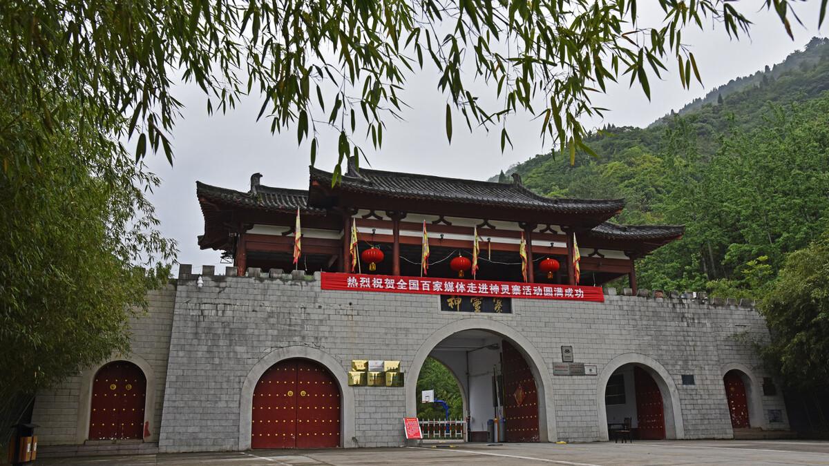 河南|河南一5A景区，人称洛阳“张家界”，耗资三亿建造，门票不贵