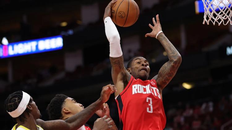 不断调整阵容！美媒：国王卷入三方交易，哈登得到33岁神射手