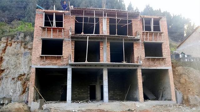 |农村严禁私自建房？严查各类“自建房”，农民朋友们要了解下