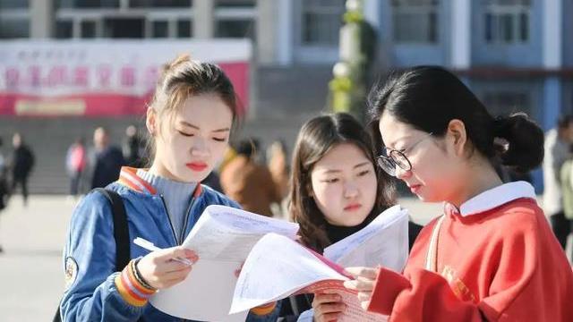 大学生|性格内向的毕业生进入职场，真的很难“出人头地”吗？答案很现实