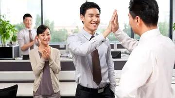 iPhone|商业导师一个月涨粉1200万，变现千万，看完你就明白了