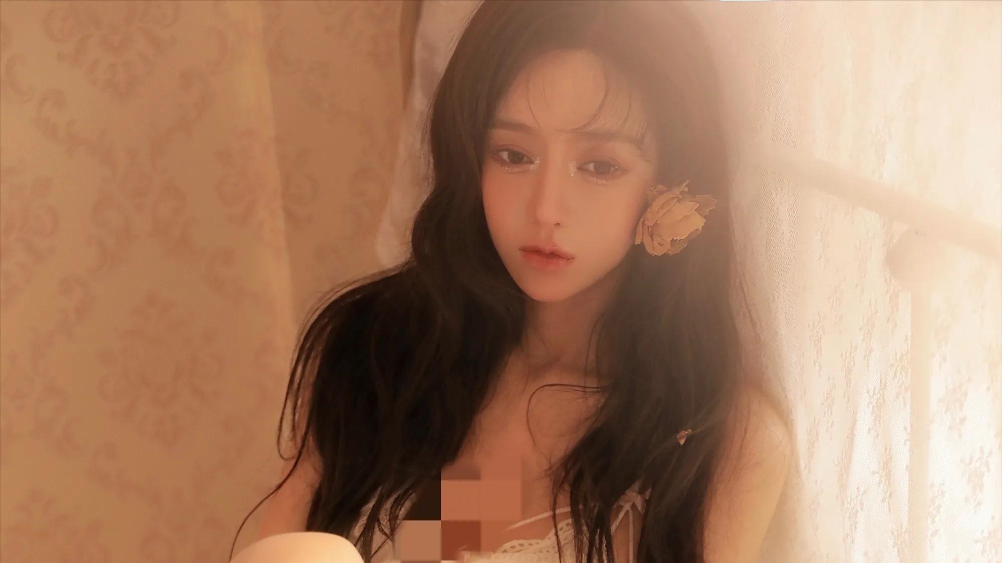 湾湾|网红湾湾否认，李某峰21岁绯闻女友，却现身警局申请恢复聊天记录