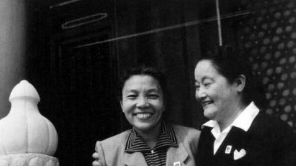 民国女律师，主持首部《婚姻法》，因有个好老公，被宠成了小女孩