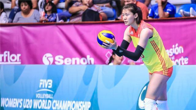 李盈莹|身高1米88！扣球高度3米20！蔡斌重点培养，21岁小将或接班张常宁