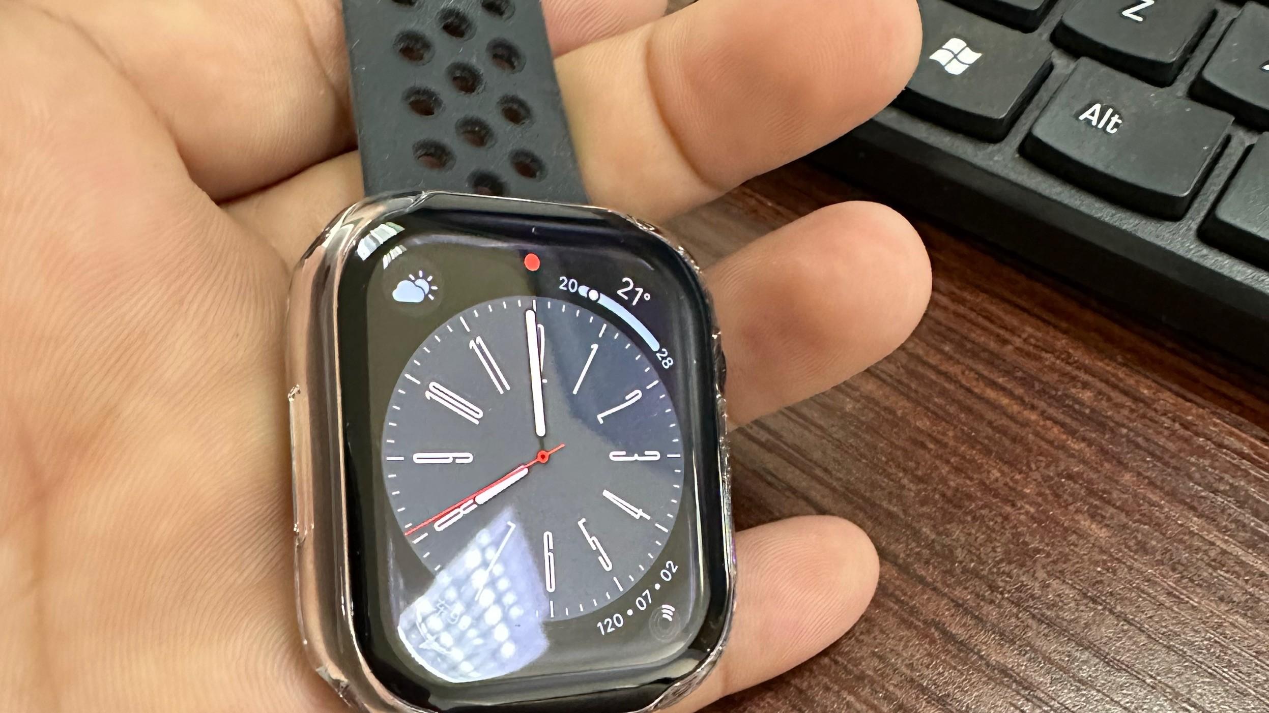 Apple Watch|今年发布的Apple Watch S8虽然有惊喜，但同样存在一定的缺点