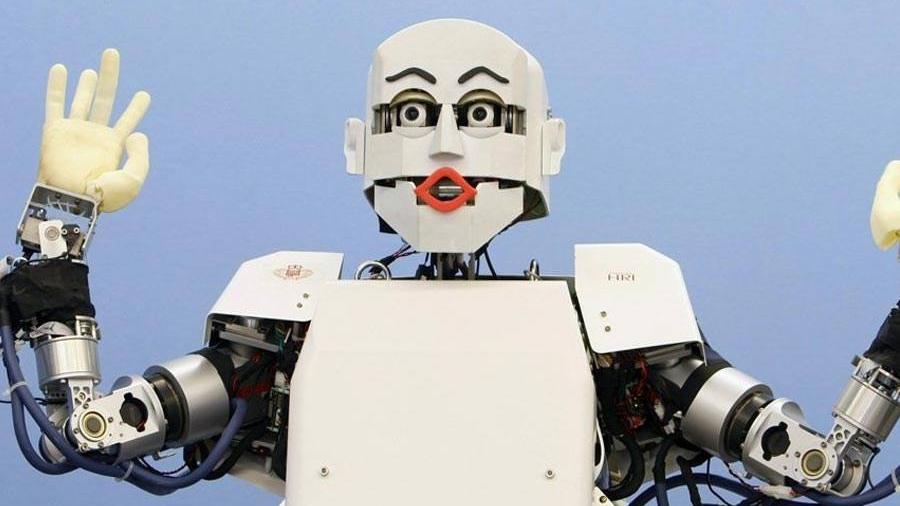 华为荣耀|拟人化细节已被引入机器人和化身的身体和面部，包括面部区域的颜色变化