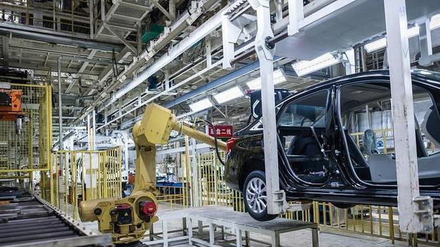 芯片|芯片价格暴跌80%！我国是芯片进口大国，暴跌是好事？没那么简单