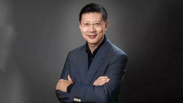 清华大学|马化腾和雷军心中的投资男神，投资了中国互联网的半壁江山