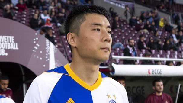 何小珂|官宣！留洋前锋18岁1人入选：首次进入联赛 33号份，感动巴萨名宿