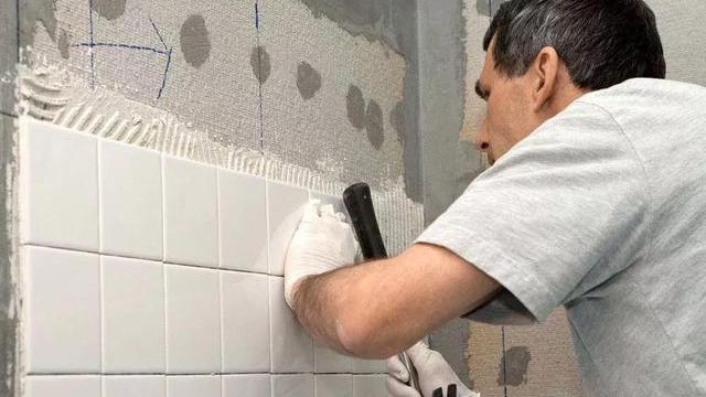 瓷砖胶和瓷砖背胶有什么区别？虽然只差一个字，却完全是两种东西