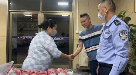 佛山一市民捡到一袋玉镯主动上交，失主惊喜：价值300万元