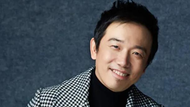 相声|作为一个喜剧演员，还毕业于中戏的相声表演班，他就是潘斌龙