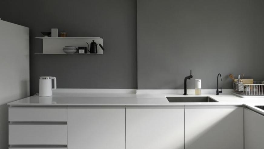 一览无遗单身居