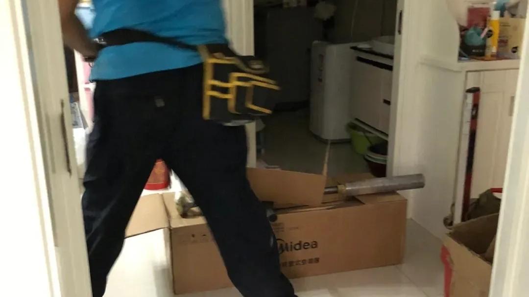 因为安装空调费跟老公吵起来了！