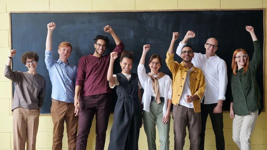 跳槽|原单位每天都要加班，后来我跳槽了，可新公司却是另一个极端