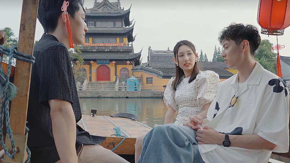 沈傲君|《心动5》小屋伙食太好，王秋怡肉眼可见的胖了？肚子赘肉明显