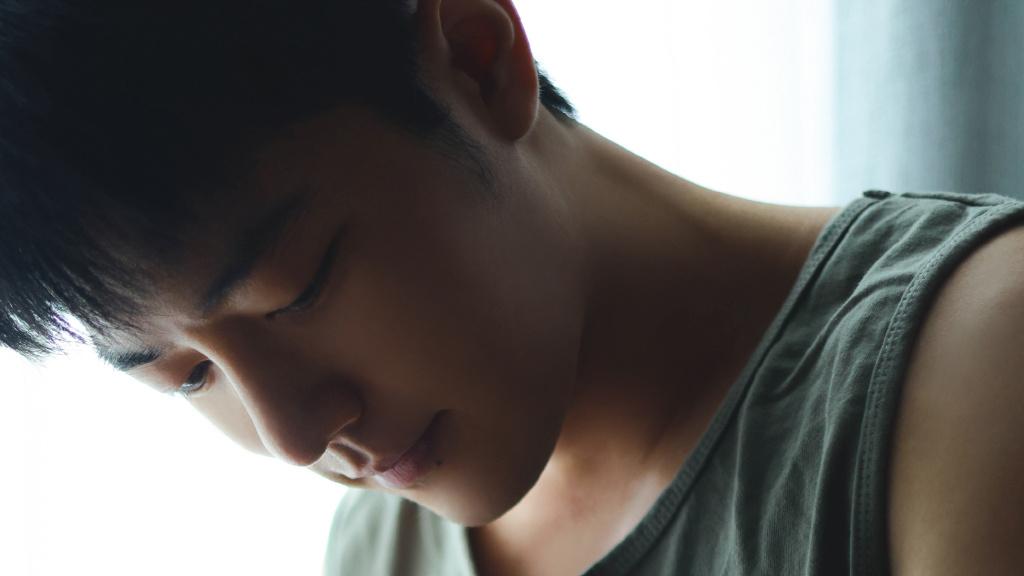 肖战|太美好！肖战一组图一封信暖尽人心！“阳捕头”出手，快刀斩乱麻