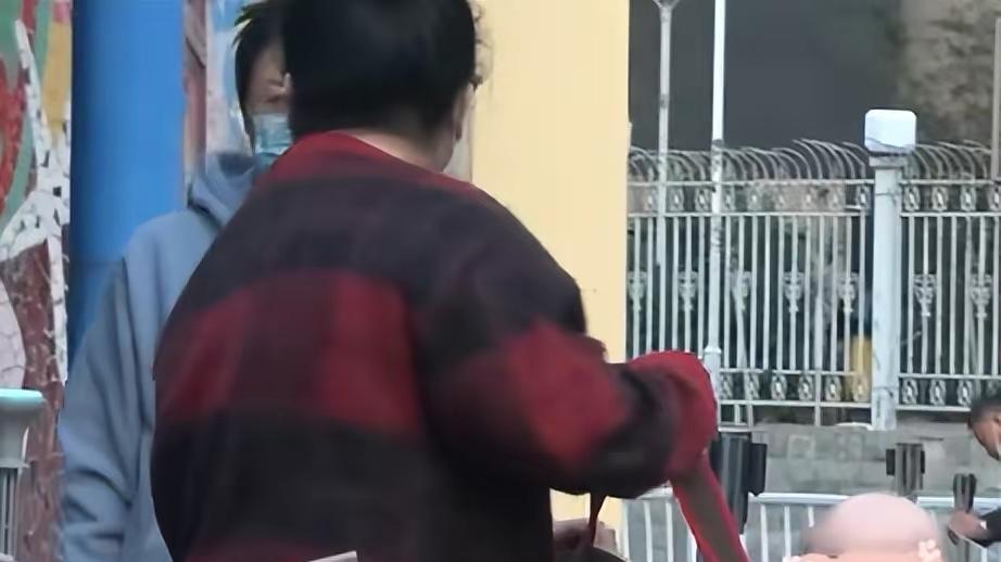 王琦 沈腾妻子王琦产后发福变丑上热搜，产后减肥怎样效果更好？