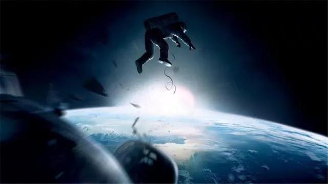 如果未来发生太空大战，原子弹在太空真空环境中，还会有巨大摧毁力吗？