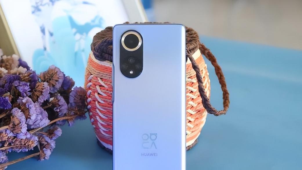 华为荣耀|华为手机开启“降价”模式，这四款公认值得买，“闭眼入”不吃亏