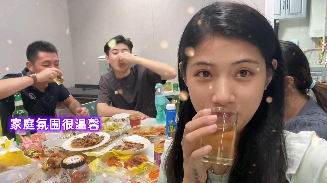 哪里出错了？天津一女子“晒幸福”遭网友不屑：我们一点也不羡慕