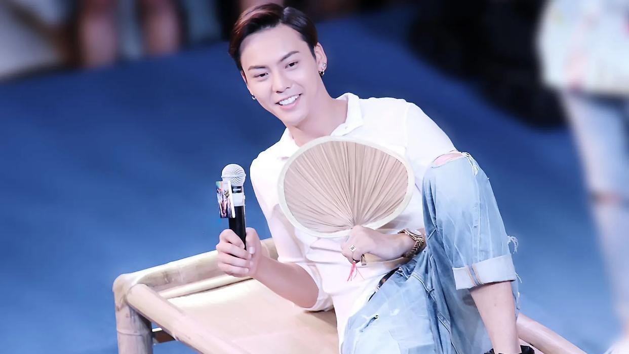 唐嫣|娱乐点评：刘亦菲、陈伟霆、唐嫣、刘恺威、古力娜扎、宋茜