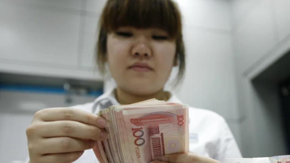男子存银行600万，一顿饭的功夫后却仅剩690元，银行：与我们无关