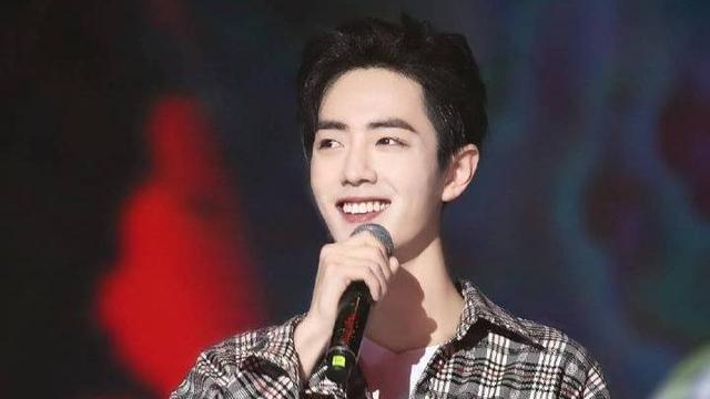 杨紫|未官宣先引番位之争？网传肖战被杨紫压一头，粉丝坦言“饼”太多