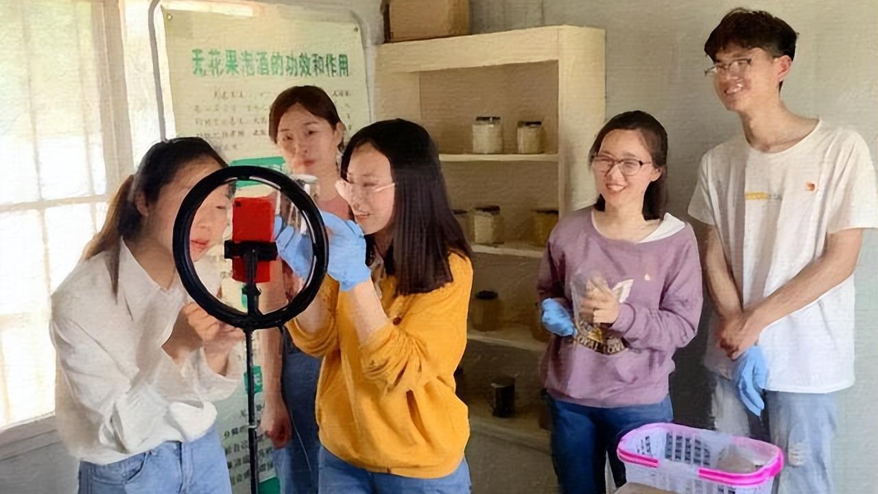 大学生|现在的大学生，为什么让人看不懂？