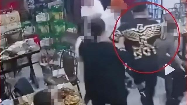唐山打人事件后续，部分在烧烤店的目击者讲述亲身经历