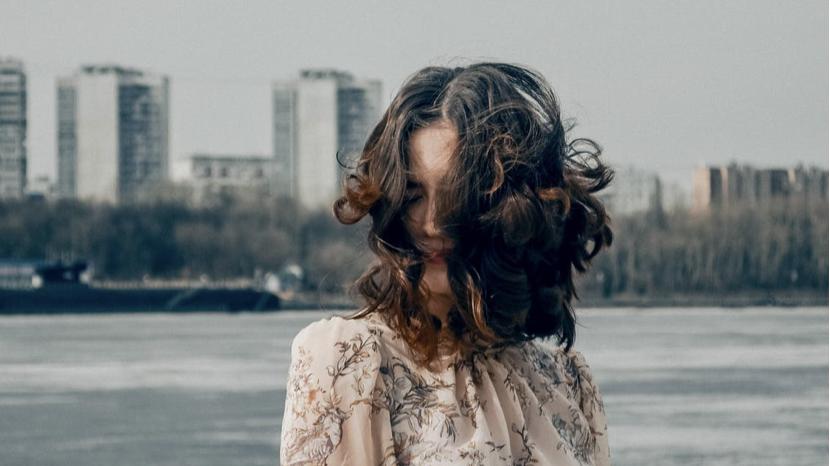 杨丞琳|甜馨十岁生日，贾乃亮李小璐分别晒照，暴露离婚夫妻最体面的关系