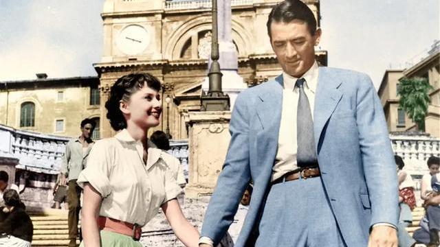 英国王室长期独裁统治为什么还会受英国人爱戴？萨沙问答第128集