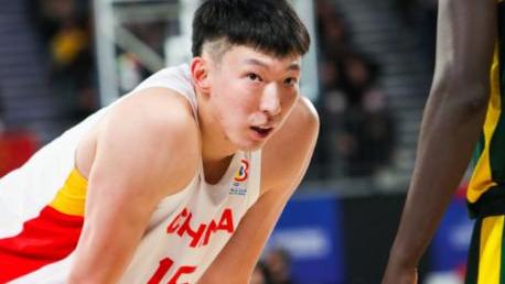 中国男篮|中国男篮输球后，周琦宣布意外决定，令球迷意外