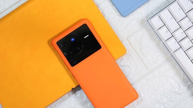 character|最强天玑9000旗舰，仅售3699元，vivo越来越厚道了