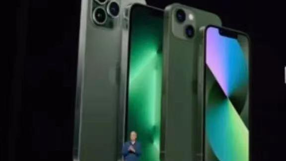 乔布斯|乔布斯：商业里的天才，生活里的渣男