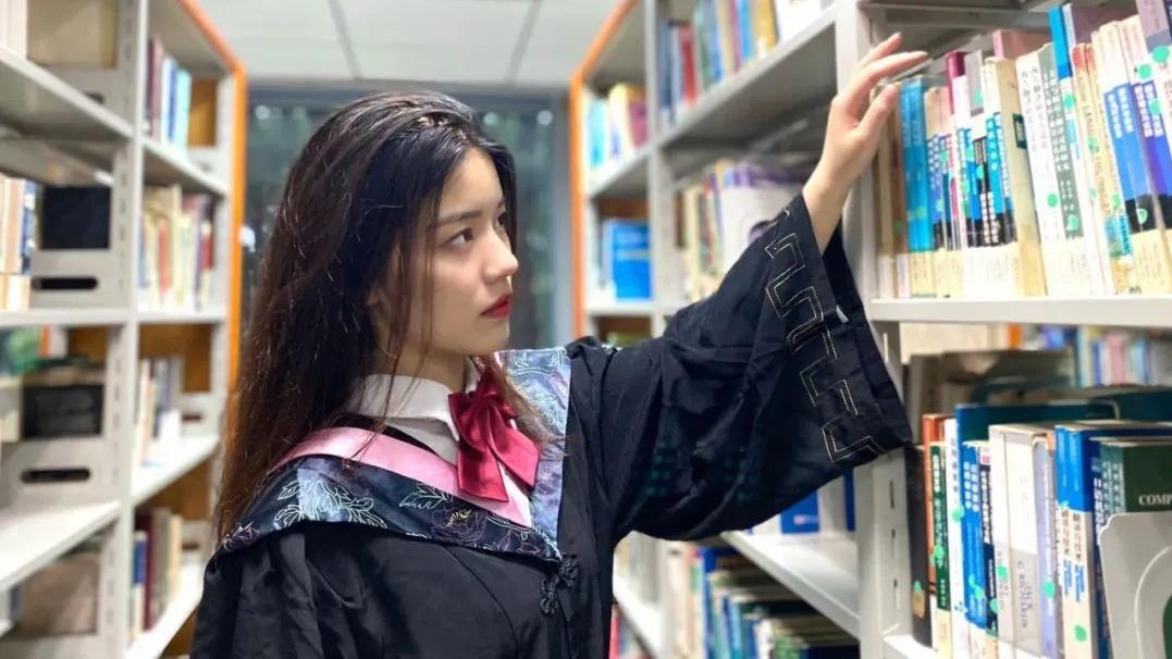 毕业单人照怎么拍？这6个拍摄小技巧，你一定要学！