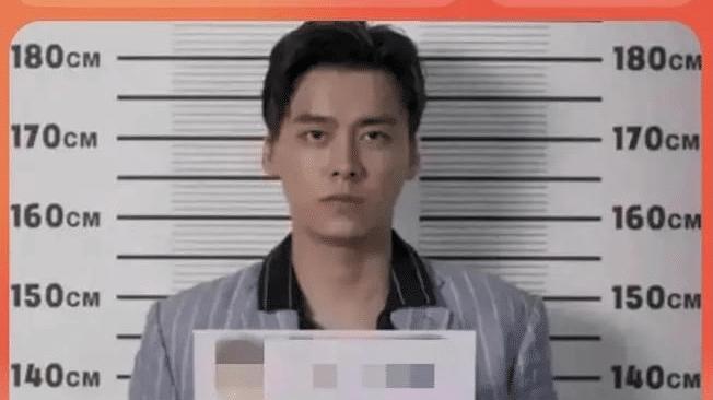 李易峰|究竟怎样的女人让李易峰流连忘返？不顾大好“江山”