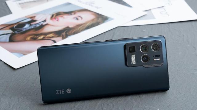 中兴|20G+1TB卖6998，中兴4nm机皇已大量备货，友商没话说了