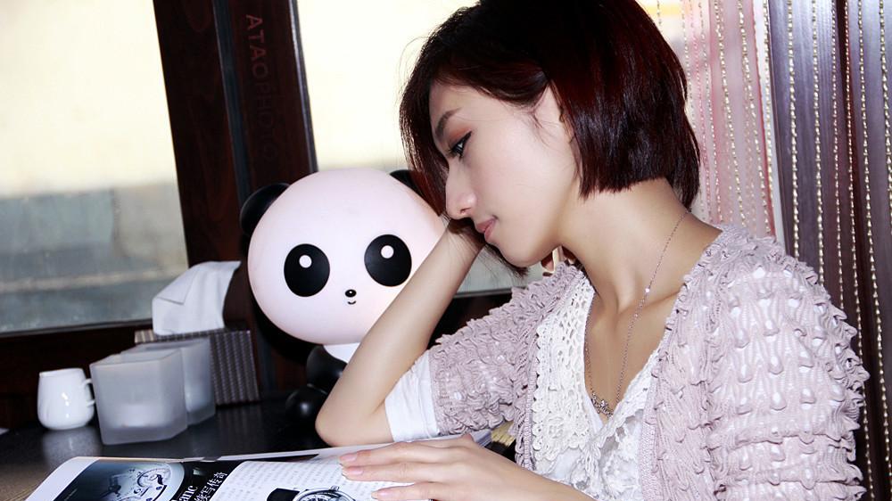 李雪琴|北大“最土”女生爆红，揭开生活真相：有多少成年人，在假装快乐