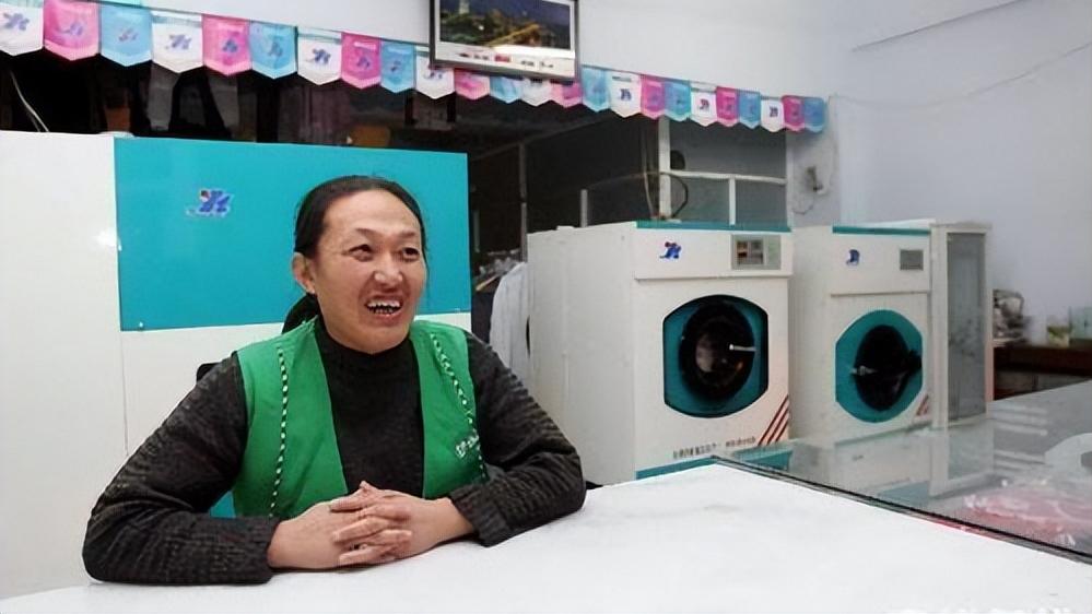 凯文·杜兰特|被教练下药终身不育，9夺金牌无奈退役，如今当搓澡工嫁还俗和尚