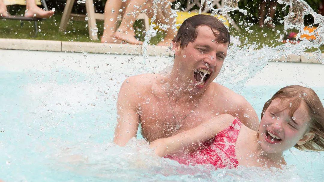 女孩|压了15年的内娱丑闻，终于爆了