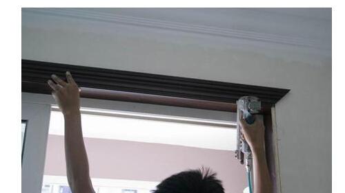 先装门套还是先刷油漆？安装门套的注意事项