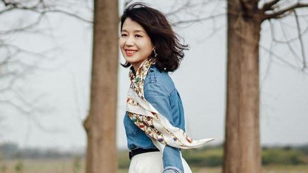 穿衣搭配 建议五六十岁女人：衣不艳，裤不紧，发不长，才能美得优雅大气