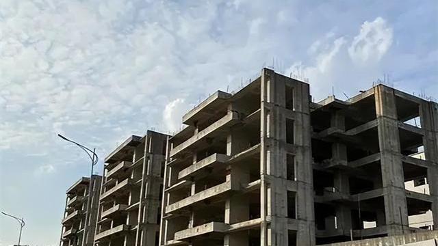 咸阳|烂尾楼是怎样产生的？开发商跑路为何不被抓？购房者还要还贷款？