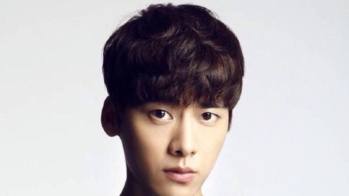 黄晓明|墙倒众人推，李易峰出事，黄晓明立马与其撇清关系