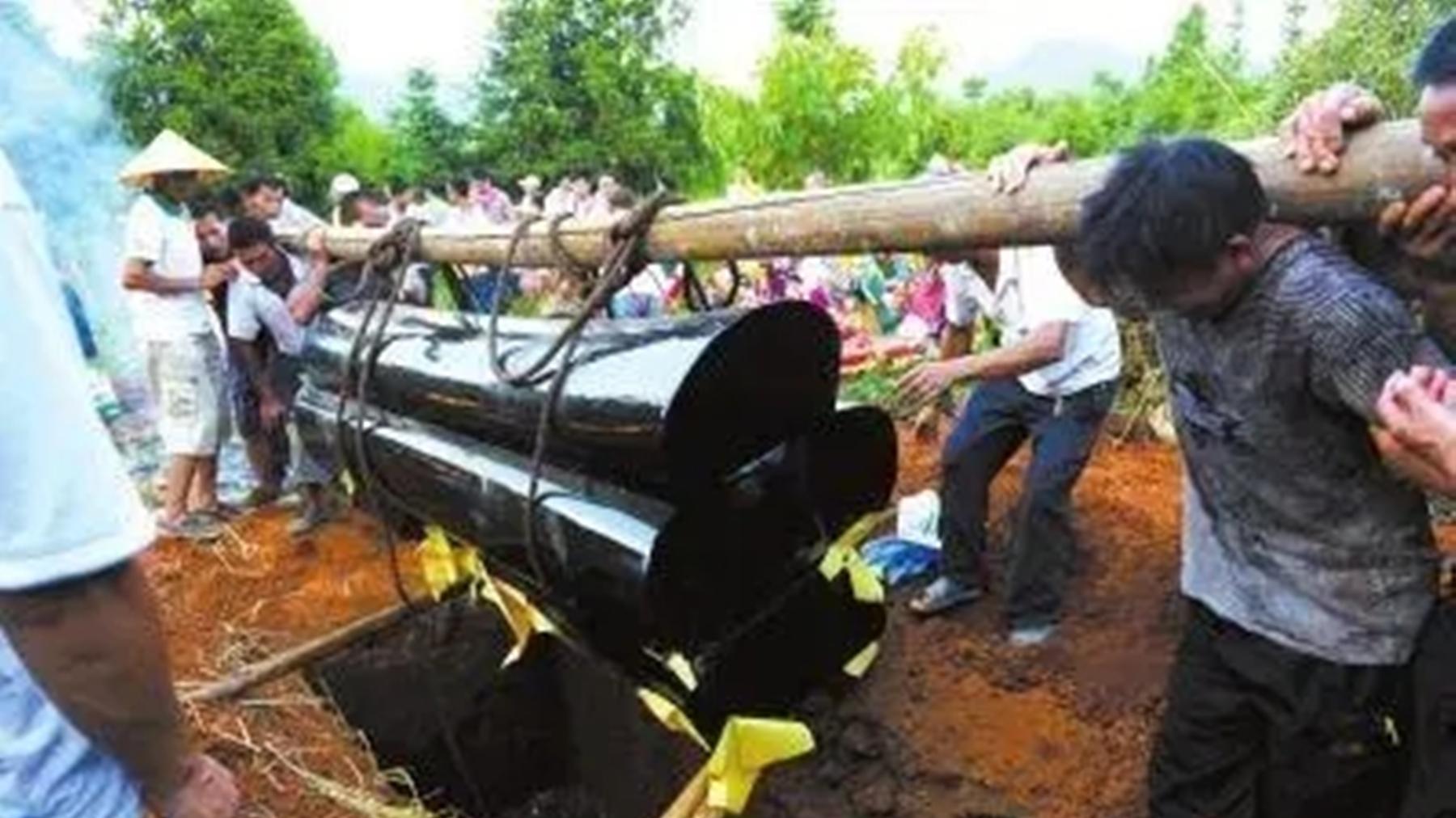 2019年女子早上自杀下午就埋葬，警方开棺验尸，揭开其死亡真相