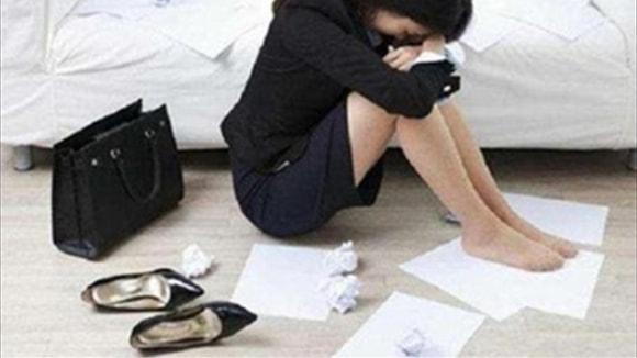 杭州29岁美女跟富二代相亲，初次见面就发生关系，第二天扶墙走路